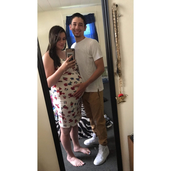 Meet your Posher, Alex - Picture 1 of 1